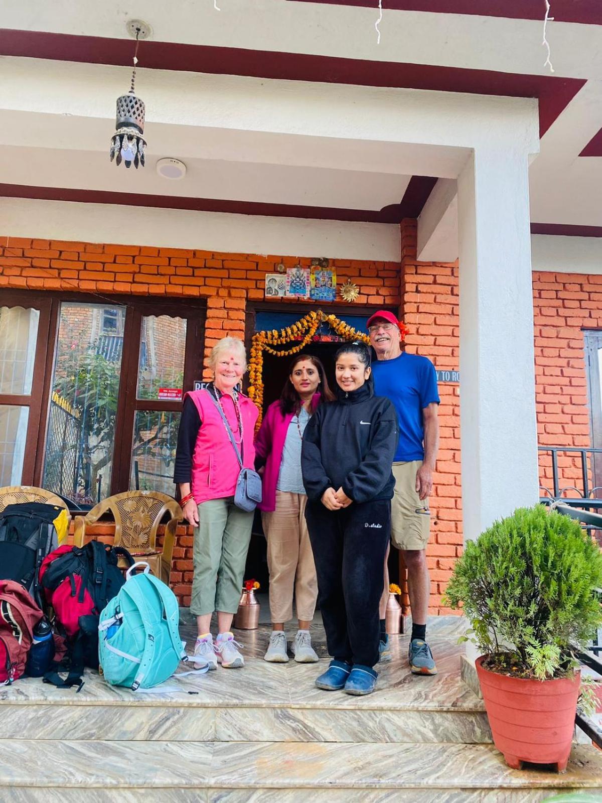 Himchuli Guest House Bandipur Exterior photo